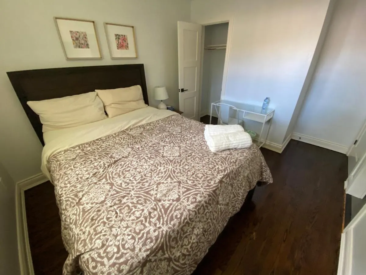 Yonge And Finch Subway !P Cozy & Quiet Private Bdr With Private Bathroom Toronto 0*,  Canada